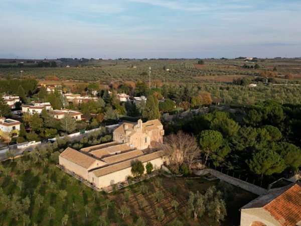 casa indipendente in vendita a Ruvo di Puglia in zona Calendano