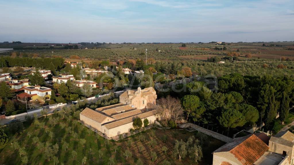 casa indipendente in vendita a Ruvo di Puglia in zona Calendano