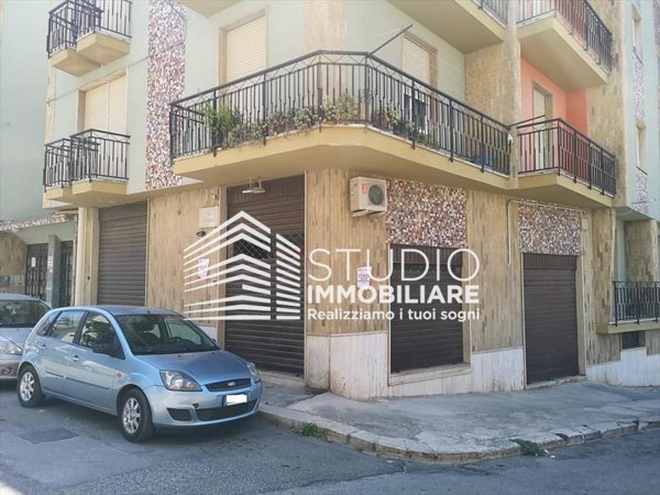 locale commerciale in vendita a Ruvo di Puglia