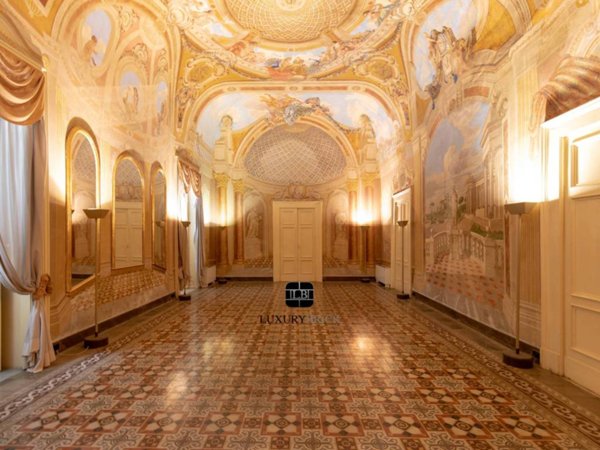intera palazzina in vendita a Ruvo di Puglia