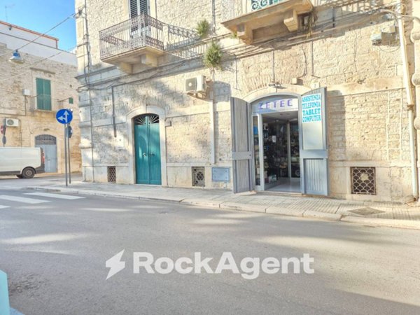 negozio in vendita a Ruvo di Puglia