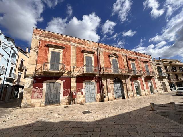 intera palazzina in vendita a Ruvo di Puglia