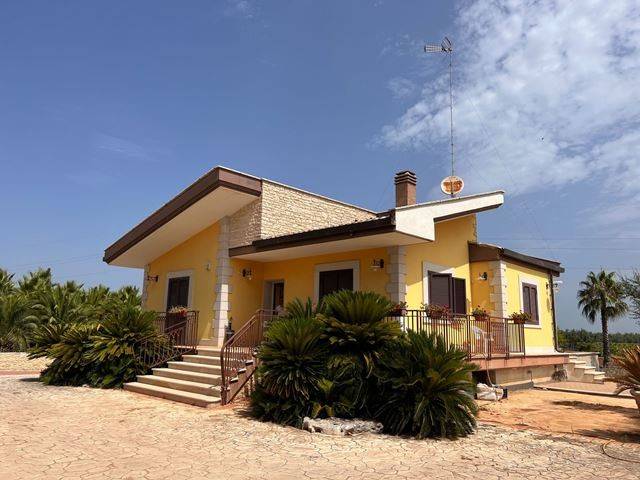 casa indipendente in vendita a Ruvo di Puglia