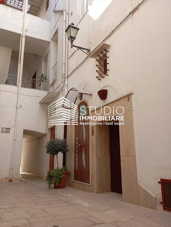 casa indipendente in vendita a Ruvo di Puglia