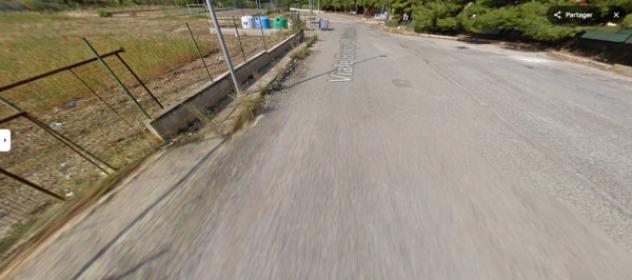 negozio in vendita a Ruvo di Puglia in zona Calendano