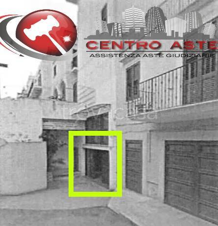 locale commerciale in vendita a Ruvo di Puglia