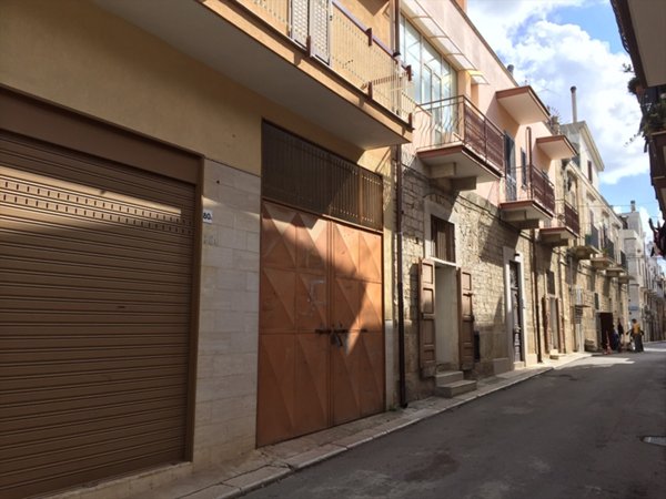 locale di sgombero in vendita a Ruvo di Puglia