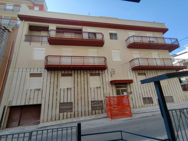 locale di sgombero in vendita a Ruvo di Puglia