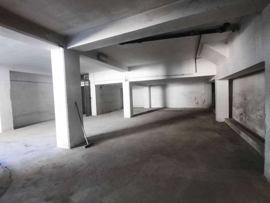 locale commerciale in vendita a Ruvo di Puglia