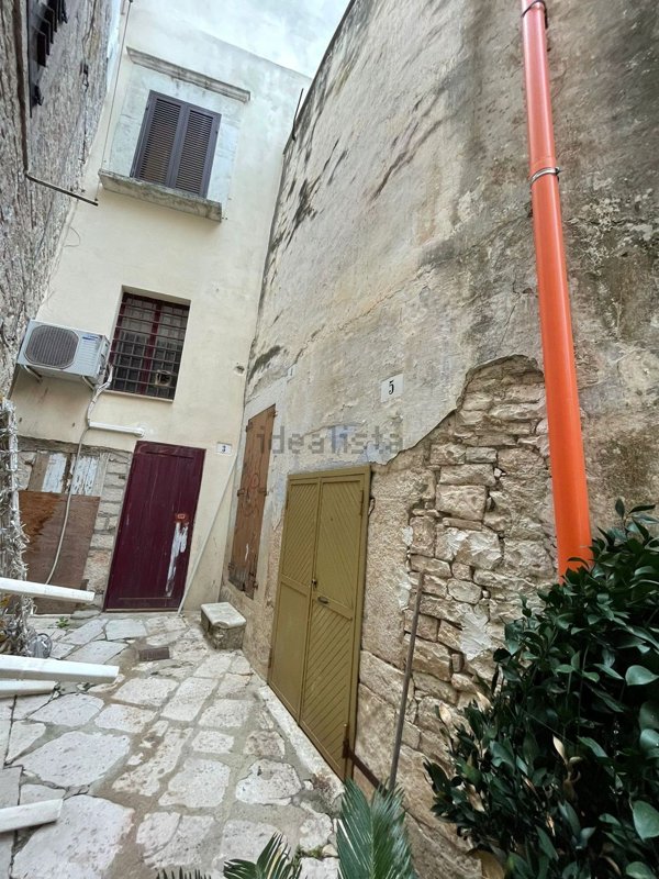 casa indipendente in vendita a Ruvo di Puglia