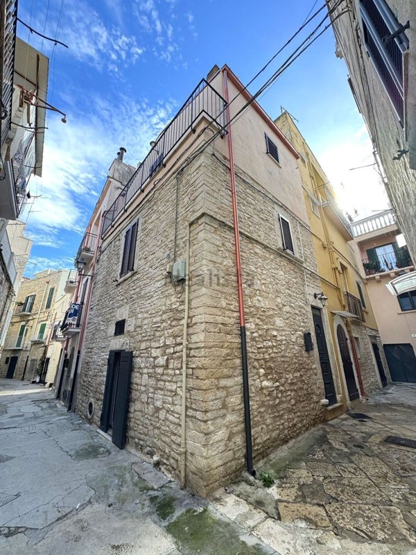 casa indipendente in vendita a Ruvo di Puglia