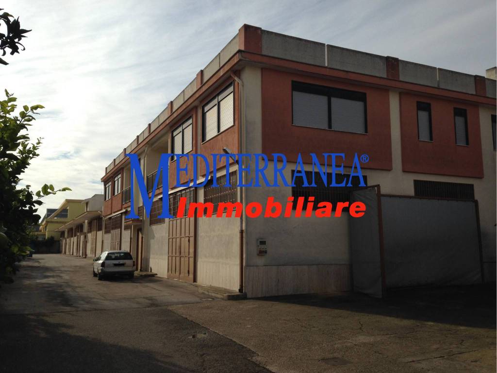 locale commerciale in vendita a Ruvo di Puglia