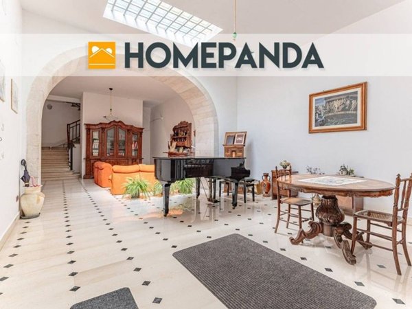locale commerciale in vendita a Ruvo di Puglia