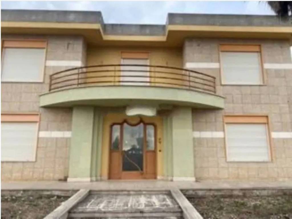 locale commerciale in vendita a Ruvo di Puglia