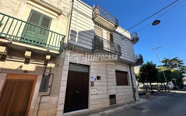 casa indipendente in vendita a Sammichele di Bari