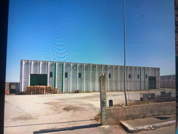 capannone in vendita a Sammichele di Bari