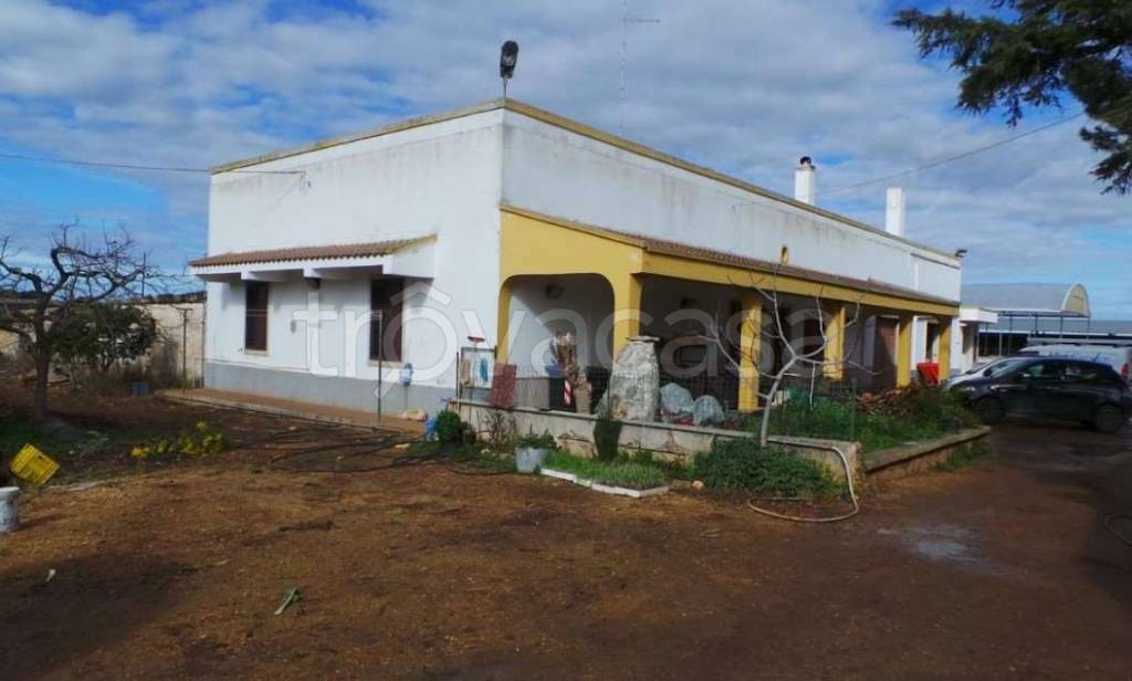 casale in vendita a Sammichele di Bari