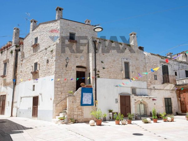 casa indipendente in vendita a Sammichele di Bari