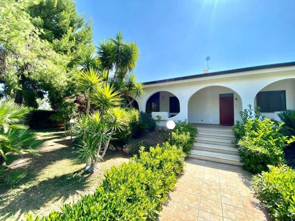 casa indipendente in vendita a Sannicandro di Bari