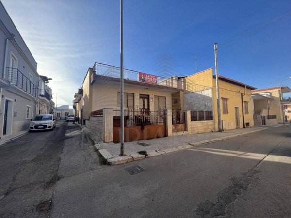 casa indipendente in vendita a Sannicandro di Bari