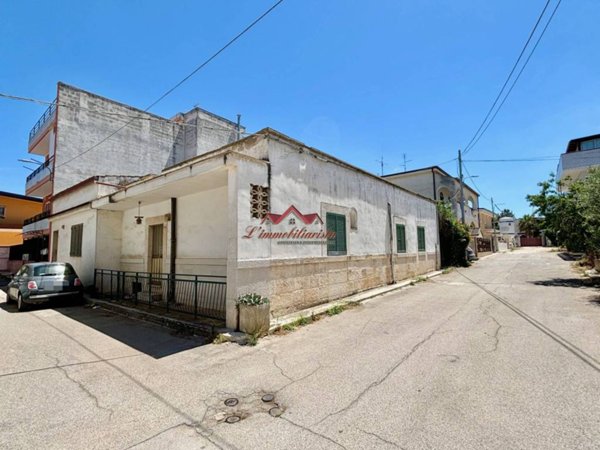 casa indipendente in vendita a Sannicandro di Bari