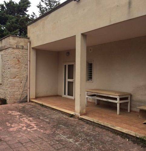casa indipendente in vendita a Sannicandro di Bari