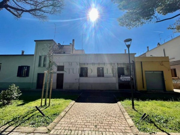 casa indipendente in vendita a Sannicandro di Bari