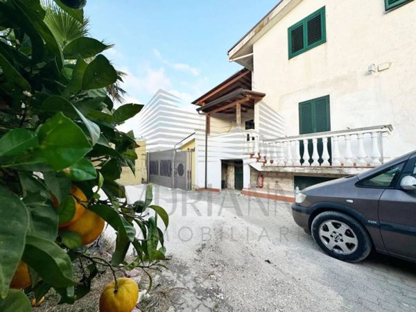 casa indipendente in vendita a Sannicandro di Bari