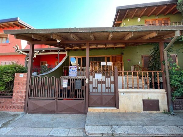 casa indipendente in vendita a Sannicandro di Bari