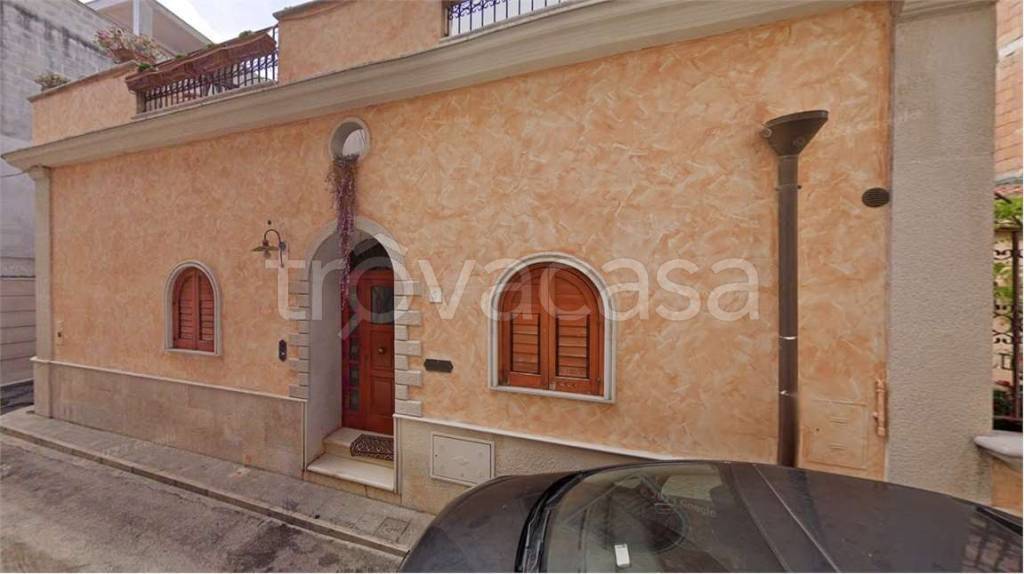 casa indipendente in vendita a Sannicandro di Bari