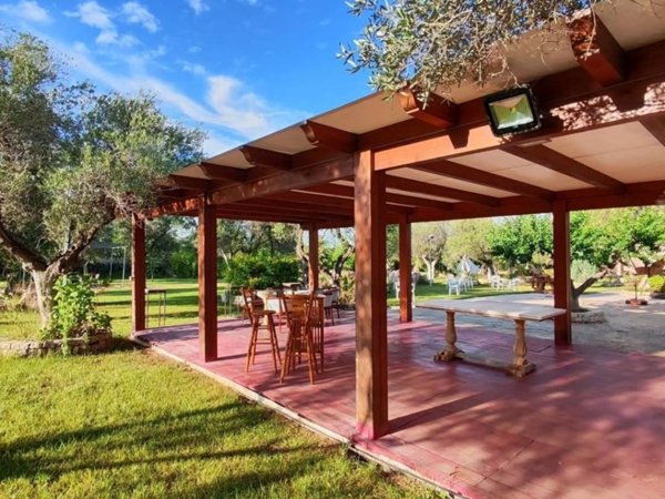 casa indipendente in vendita a Sannicandro di Bari