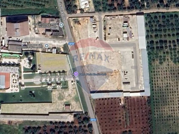 negozio in vendita a Sannicandro di Bari