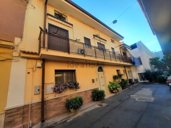 casa indipendente in vendita a Sannicandro di Bari