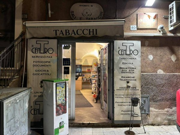 negozio in vendita a Sannicandro di Bari