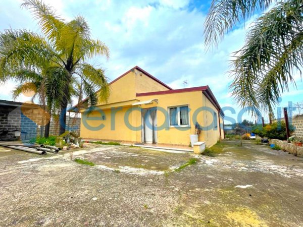 casa indipendente in vendita a Sannicandro di Bari