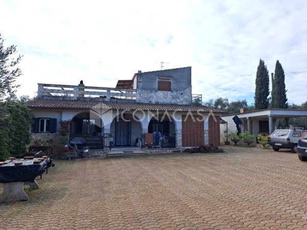 casa indipendente in vendita a Sannicandro di Bari