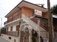 casa indipendente in vendita a Sannicandro di Bari