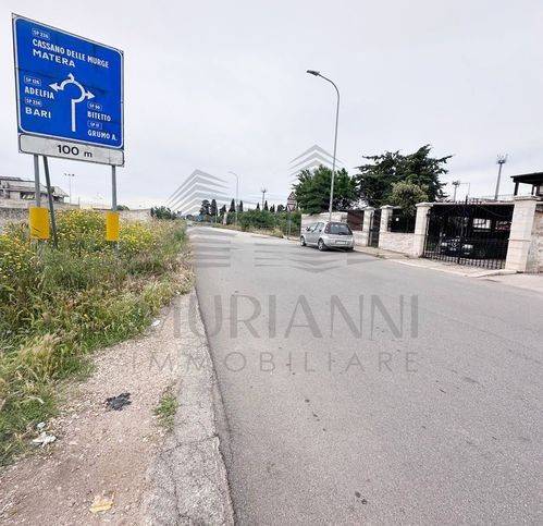 negozio in vendita a Sannicandro di Bari