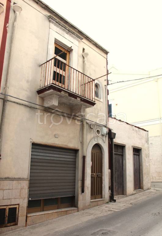 casa indipendente in vendita a Santeramo in Colle