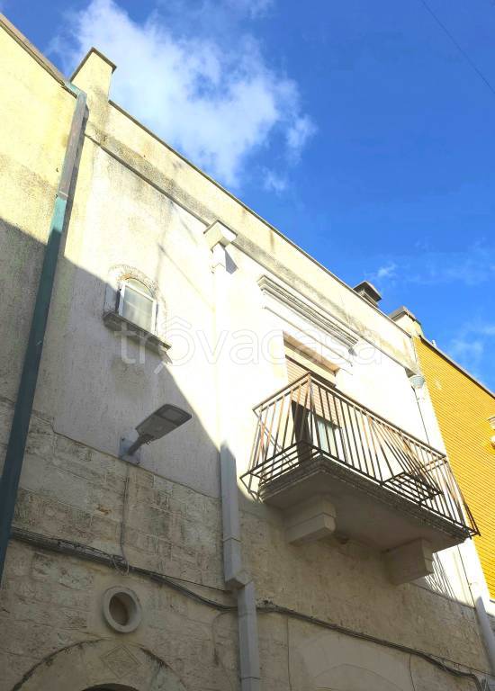 casa indipendente in vendita a Santeramo in Colle
