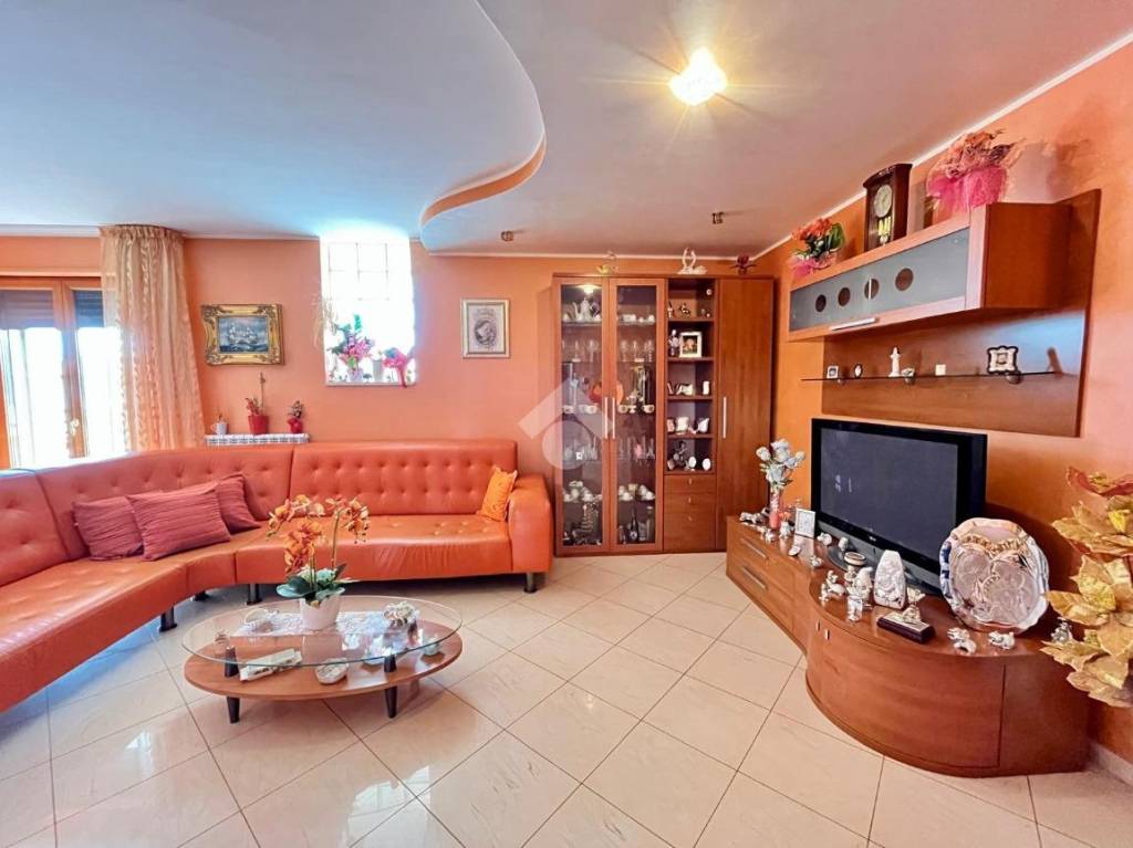 casa indipendente in vendita a Santeramo in Colle