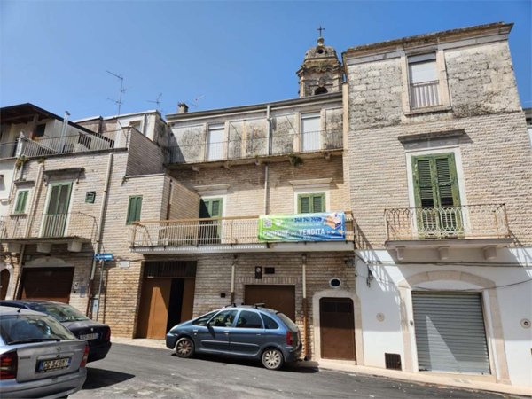 casa indipendente in vendita a Santeramo in Colle