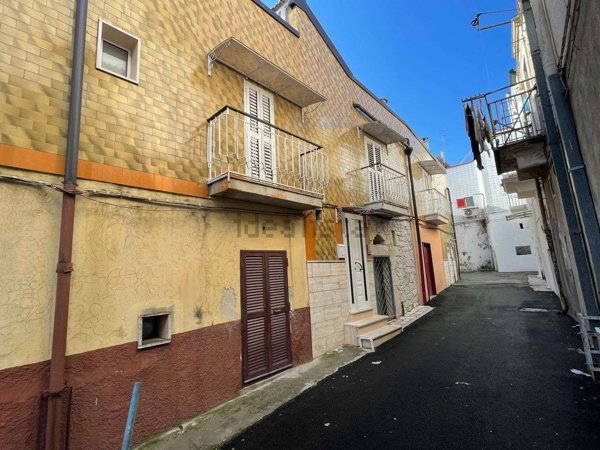 appartamento in vendita a Santeramo in Colle