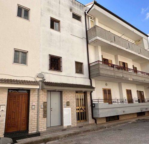 appartamento in vendita a Santeramo in Colle