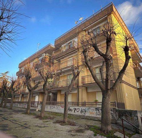 appartamento in vendita a Santeramo in Colle