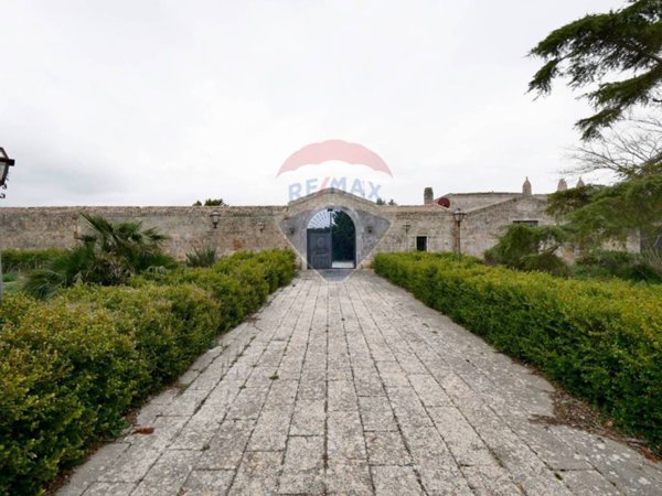 casa indipendente in vendita a Santeramo in Colle