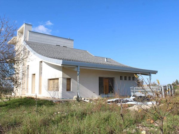 casa indipendente in vendita a Santeramo in Colle