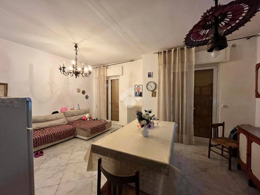 appartamento in vendita a Santeramo in Colle