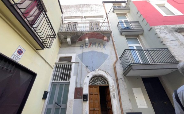 casa indipendente in vendita a Santeramo in Colle