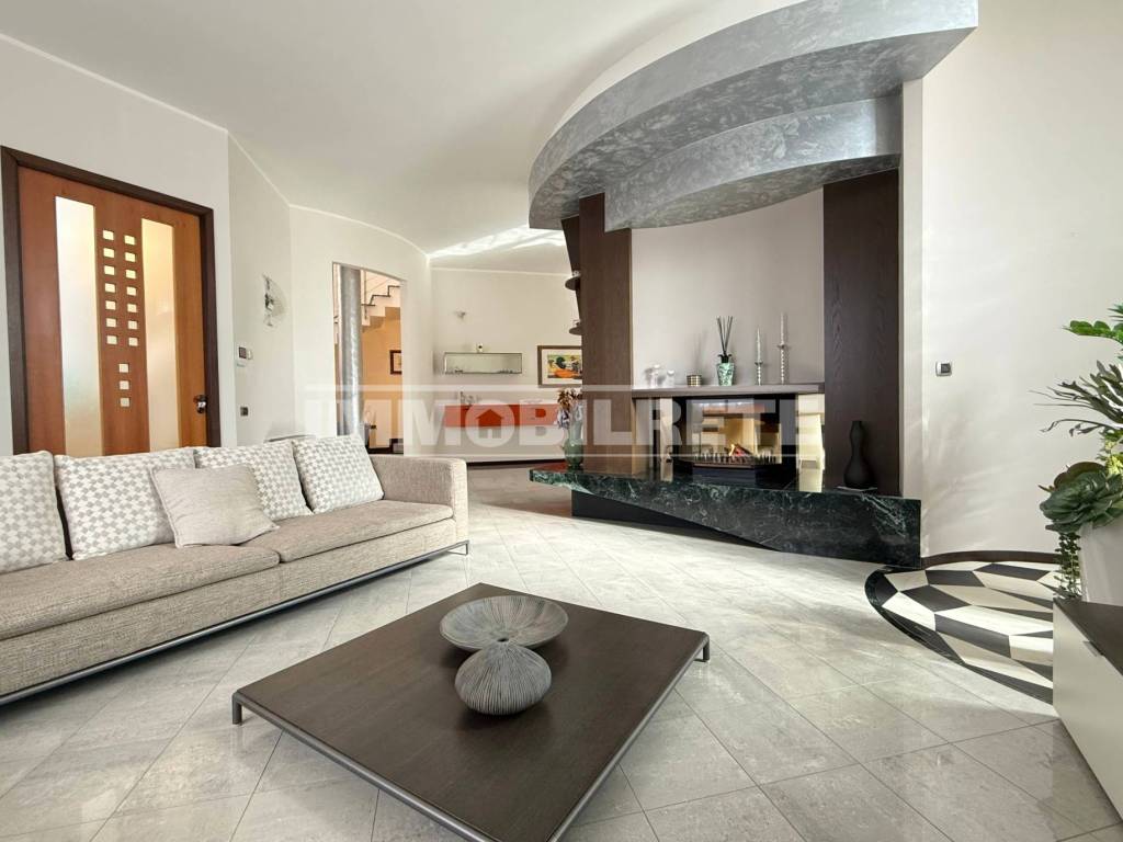 casa indipendente in vendita a Santeramo in Colle